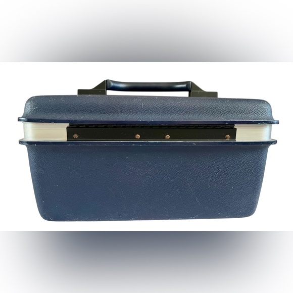 Vintage Navy Blue Samsonite Hard Carry On Makeup Case - Picture 5 of 13